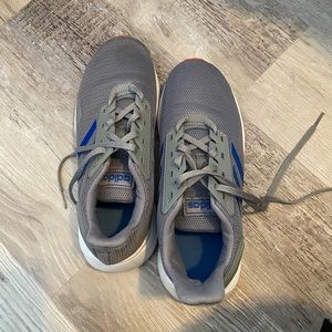 Boys Adidas Shoes US SIZE 5.5